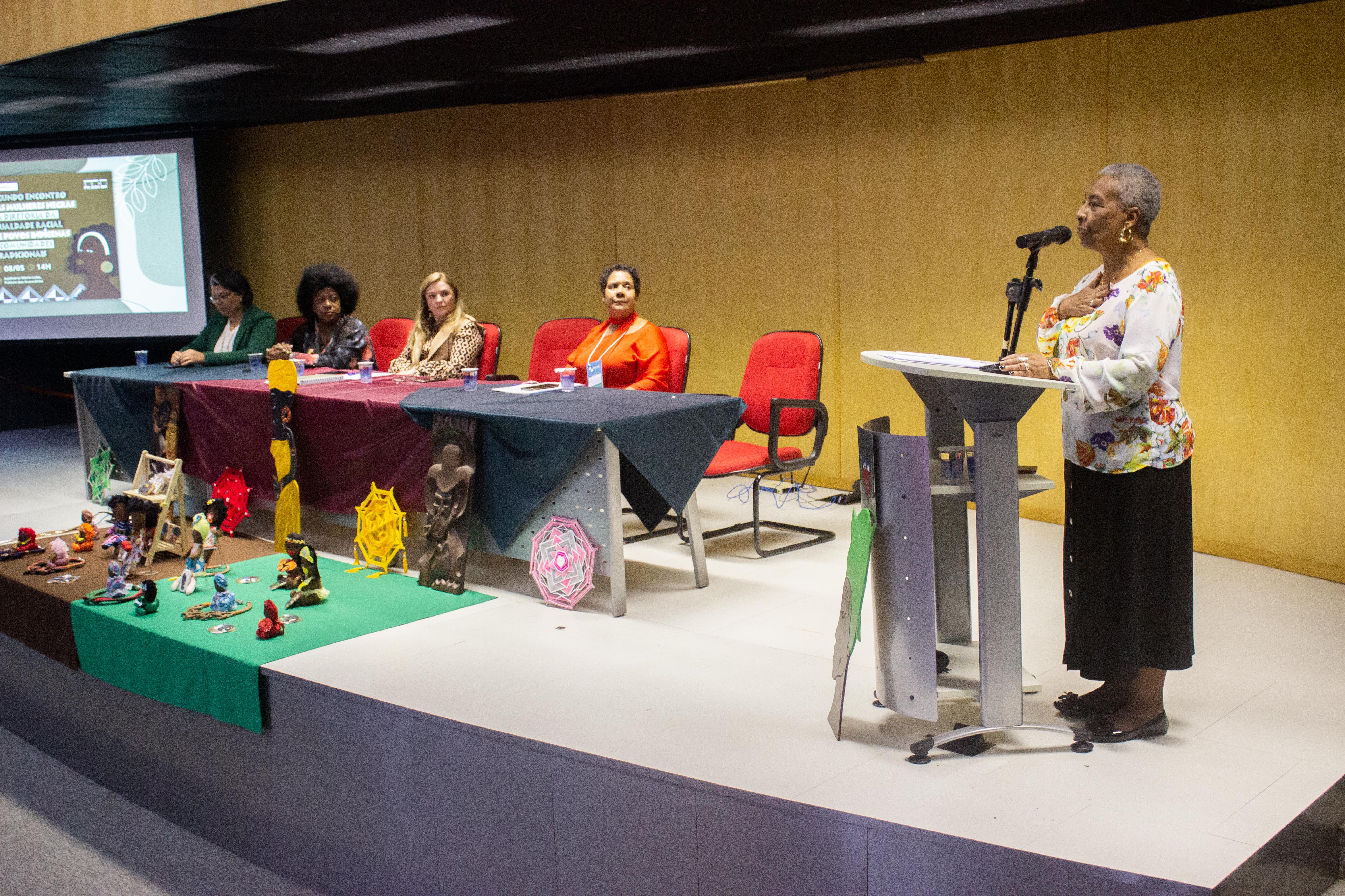 Governo do Paraná realiza 2° Encontro para as Mulheres Negras do Paraná