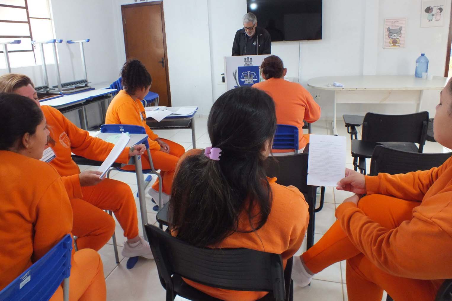Mulheres em fase final de pena recebem apoio para recomeçar a vida fora do cárcere no Paraná