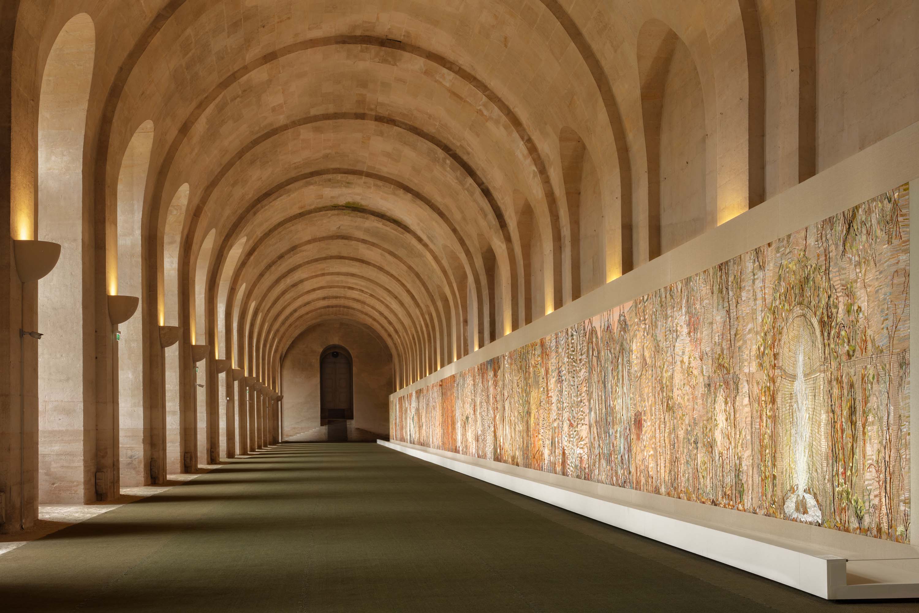 Museu Oscar Niemeyer realiza nova exposição internacional com a francesa Eva Jospin