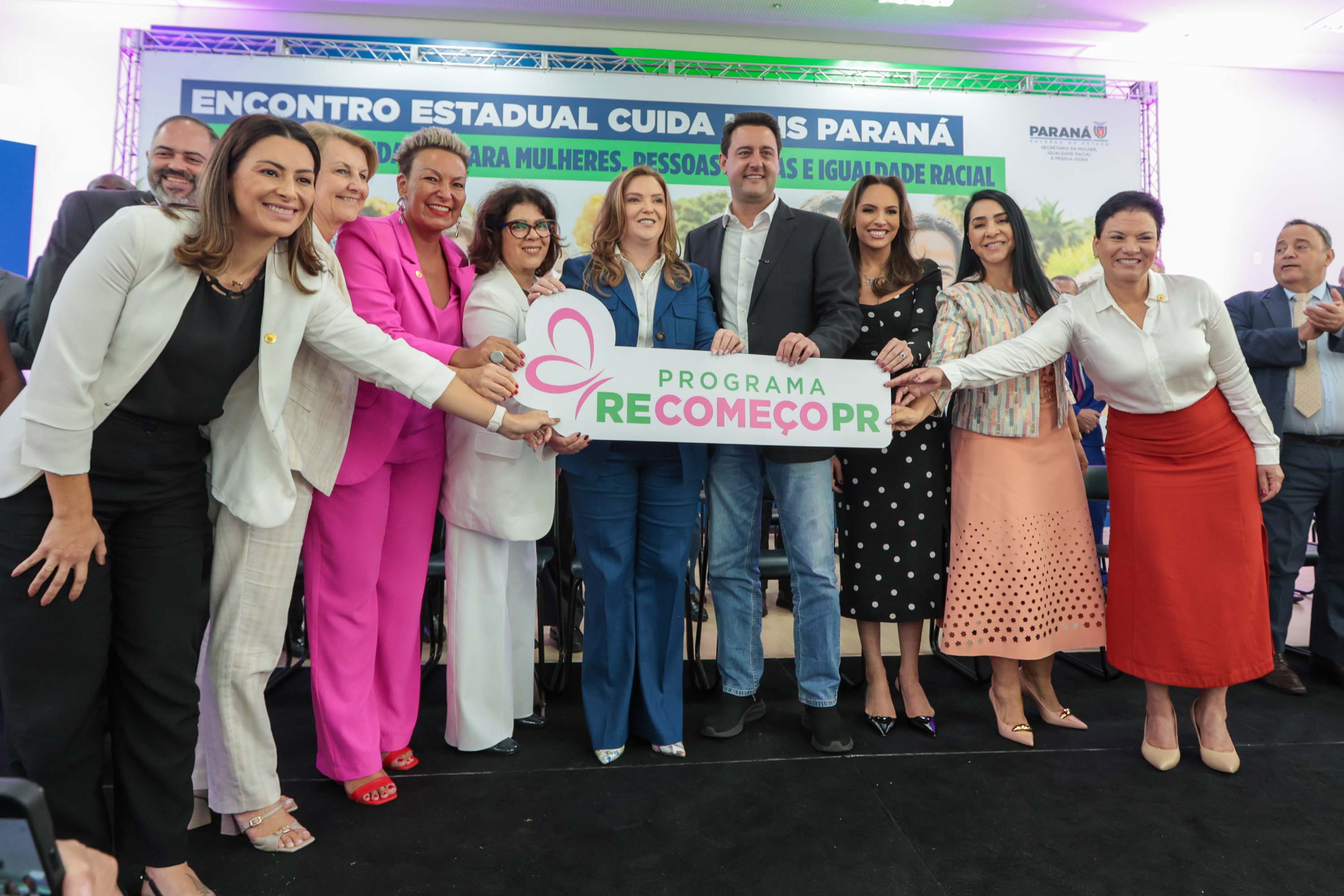 Governo do Paraná regulamenta auxílio social para mulheres vítimas de violência