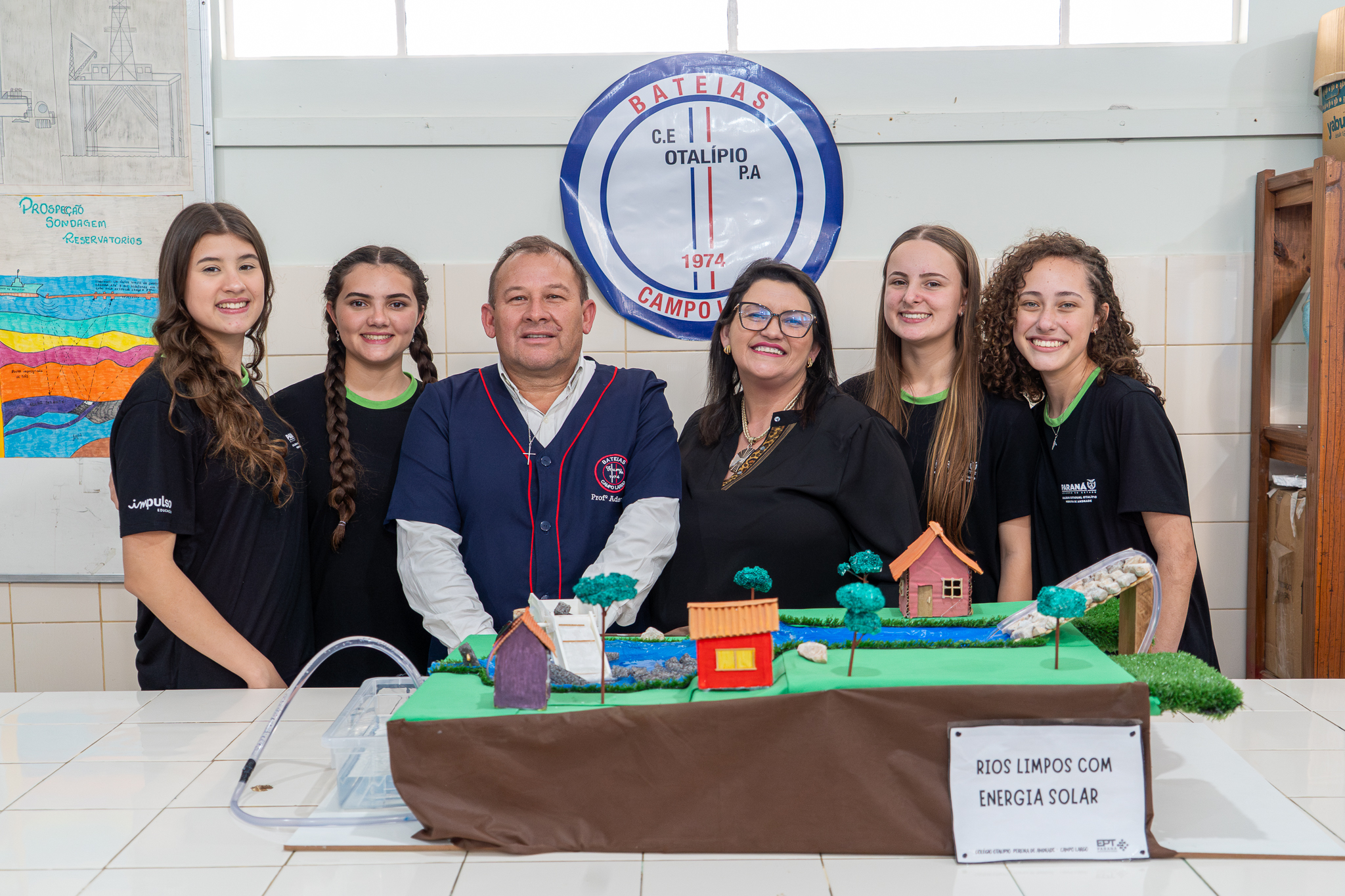 Alunas de Campo Largo participam de evento científico internacional a partir de projeto desenvolvido em sala de aula