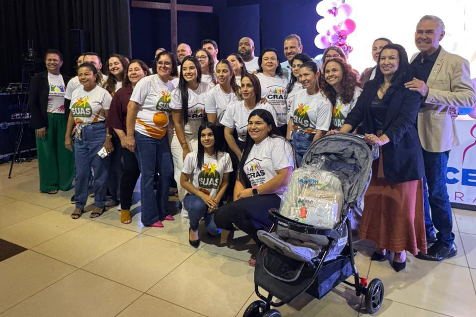 Nascer Bem Paraná: Governo entrega primeiros 556 kits para a primeira infância