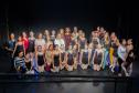 Escola de Dança do Teatro Guaíra promove encontro emocionante entre bailarinas e mães