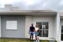 Mais 42 famílias de Campo Mourão recebem as chaves da casa própria com a ajuda do Governo do Estado