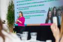 Luciana Saito Massa apresenta programas estaduais às primeiras-damas municipais