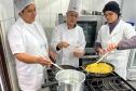 Livro leva receitas e técnicas de curso do Senac para a alimentação escolar