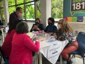 Equipe do DGDM orienta servidores municipais para promoção de ações que assegurem os direitos das mulheres.