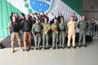 Unidade aérea da Polícia Militar forma novos operadores aerotáticos
