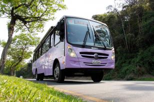 Ônibus lilás