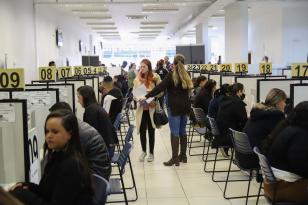  Trabalho mutirão mulheres Mês de março terá mutirões de emprego para mulheres em toda a Rede Sine estadual