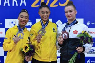 Ouro no Pan de Ginástica Rítmica e Jogos Escolares movimentaram o esporte do Paraná no feriado