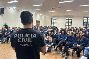 Polícia Civil ministra palestras para 4,7 mil pessoas no mês de outubro em todo Paraná