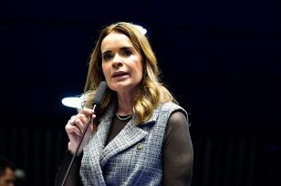 Na imagem Daniella Ribeiro, primeira mulher na Primeira-Secretaria do Senado. 