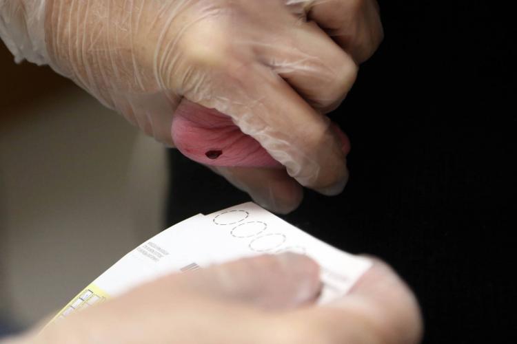 Teste do Pezinho terá pesquisa de doenças ampliada nos próximos anos