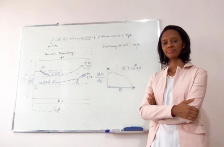 Rita de Cássia dos Anjos está engajada em contribuir com meninas e mulheres negras que sonham com uma carreira acadêmica. “Considero-me privilegiada pela conquista de ser uma pesquisadora. Grande parte das nossas mulheres negras está na base da pirâmide econômica nacional, sem condições mínimas de seguir uma carreira acadêmica ou mesmo cursar o nível superior.”