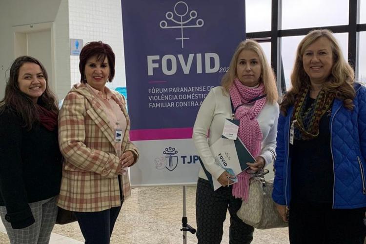 fórum debate violência doméstica contra mulheres