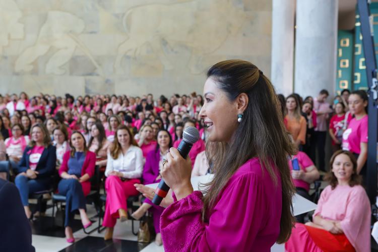 primeira dama luciana saito