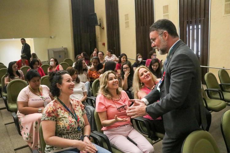 Secretaria de Segurança conscientiza servidoras sobre prevenção do câncer de mama