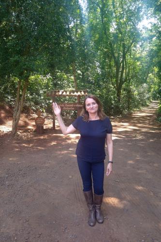 Do sonho de menina a quatro décadas de carreira no MUPA: a história da arqueóloga Cláudia Parellada Cláudia Inês Parellada, a arqueóloga que tem o Museu Paranaense como segunda casa
