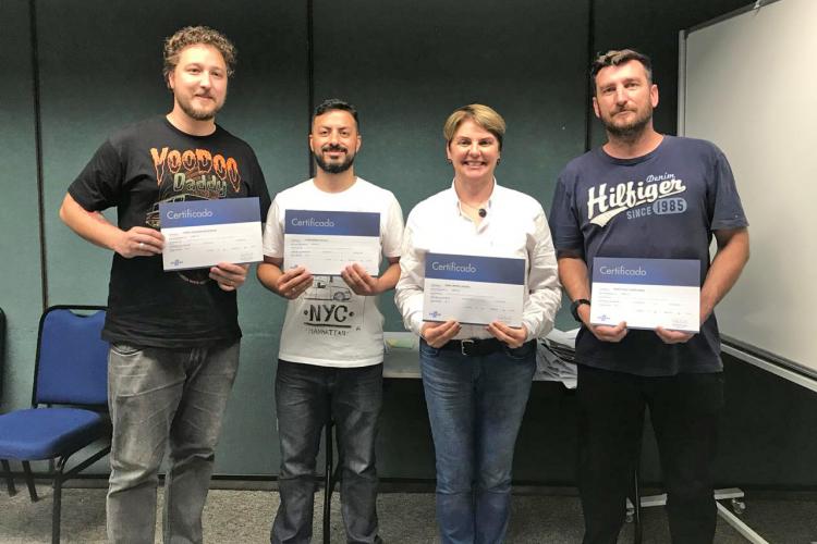 Maria Cristina Cavassin, dona de um salão de beleza, ganhou o Prêmio Sebrae Mulher de Negócios.