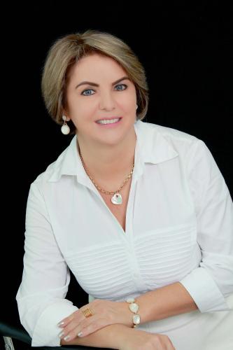 Maria Cristina Cavassin, dona de um salão de beleza, ganhou o Prêmio Sebrae Mulher de Negócios.