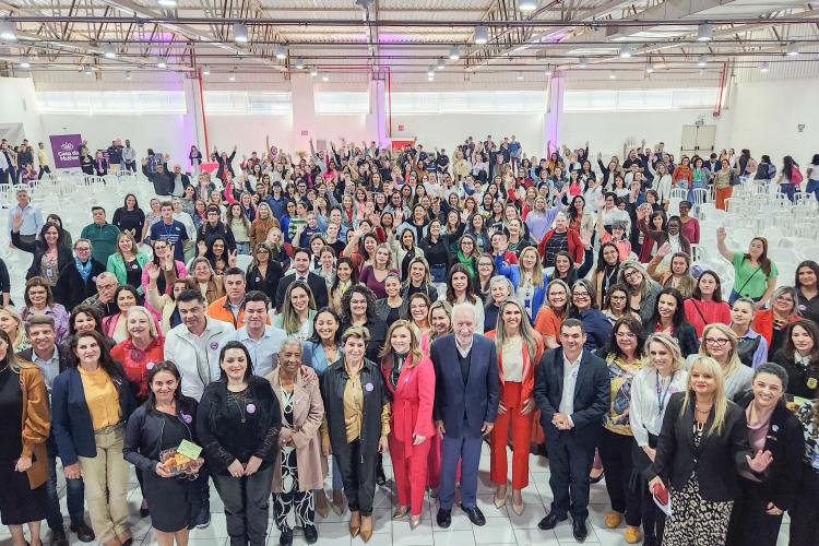 Governo do Estado lança segunda temporada da Caravana Paraná Unido pelas Mulheres Foto: SEMIPI Governo do Estado lança segunda temporada da Caravana Paraná Unido pelas Mulheres