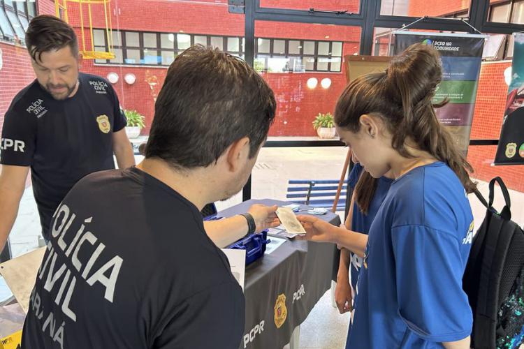 Polícia Civil do Paraná promove eventos do programa PCPR na Comunidade, nesta semana, em alusão ao Dia Internacional da Mulher, comemorado em 8 de março.