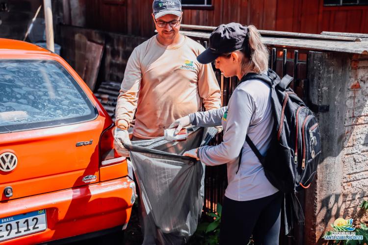 A iniciativa, liderada pela primeira-dama Luciana Saito Massa, visa reforçar as medidas de orientação e as ações de retiradas de focos do mosquito Aedes aegypti nas cidades do Estado.