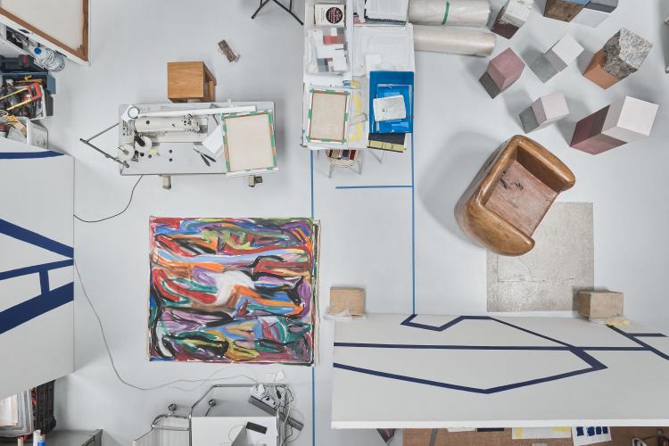 Museu Oscar Niemeyer promove exposição com mais de 100 obras da artista Elizabeth Jobim