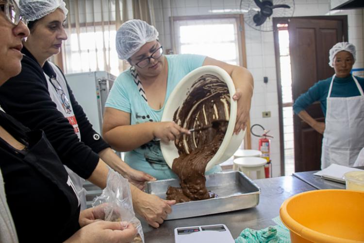 Liceu de Ofícios oferece 2.328 vagas e dois novos cursos gratuitos em maio.