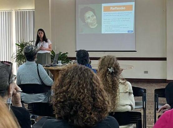 Liceu de Ofícios Criativos leva capacitação empreendedora a todas as Regionais de Curitiba.