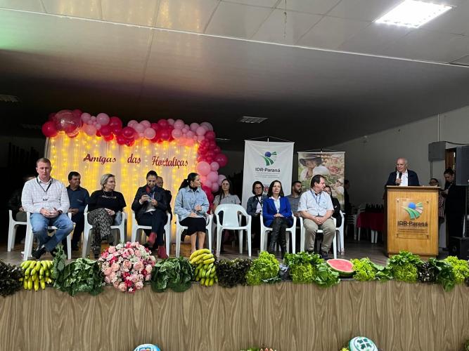 IDR-Paraná promove o trabalho feminino durante todo o mês de maio