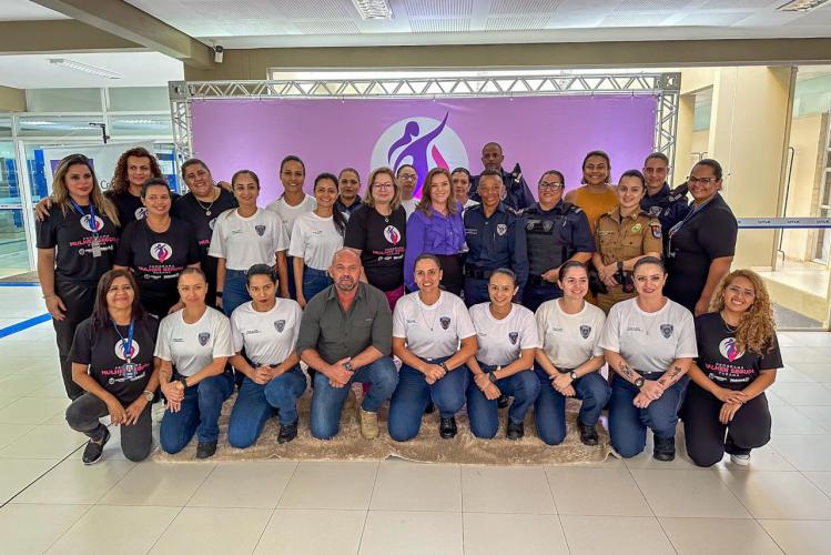 18 anos da Lei Maria da Penha: Paraná aumenta proteção das mulheres e ações contra agressores