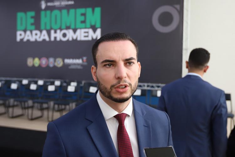 Governador lança projeto de conscientização para combater violência contra a mulher