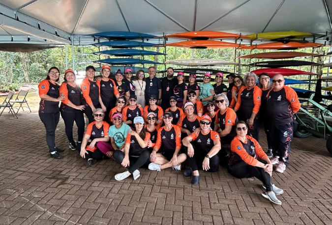 Meninas do lago Itaipu Binacional