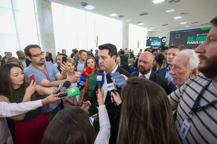 Governador lança projeto de conscientização para combater violência contra a mulher