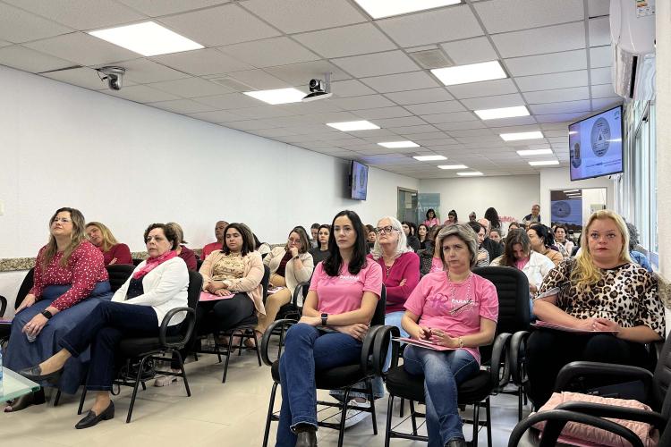 Paraná Rosa em Ação