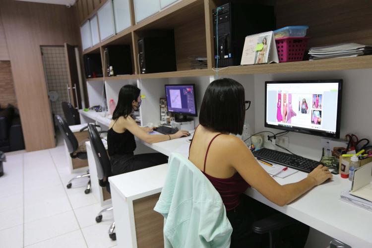 Paraná alcança número recorde de mulheres no mercado de trabalho