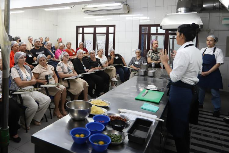Aula com Manu Buffara