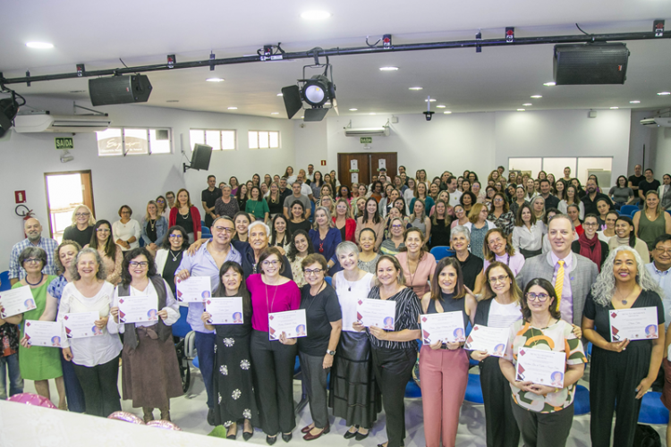 Comitê Pró-Vida de prevenção da mortalidade materna, infantil e fetal de Curitiba.