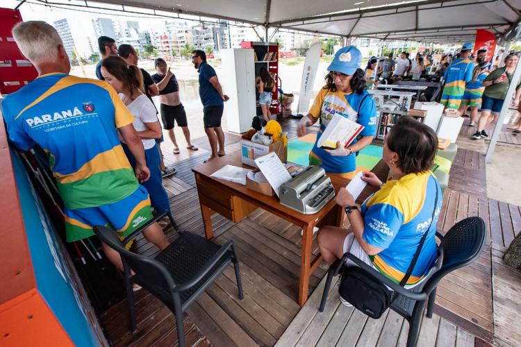 Bibliopraia - Caiobá