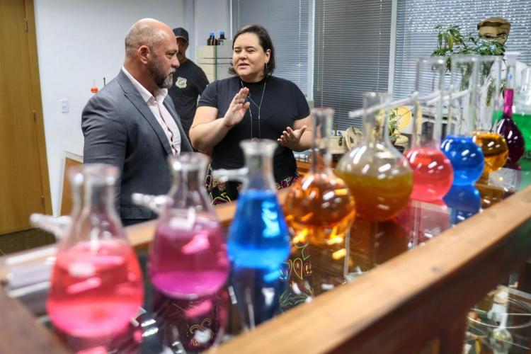 Mulheres na Polícia Científica do Paraná