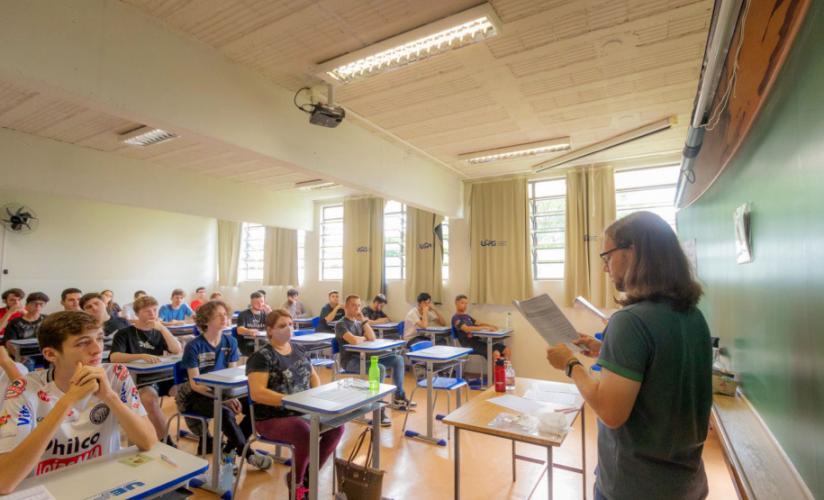 Universidades estaduais ofertam cursos de idiomas para a comunidade externa