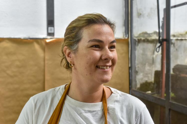 Academia Alfredo Andersen promove bate-papo com artistas Milena Celli e Elizabeth Titton