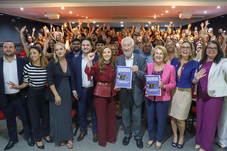 Referência: Estado apresenta avanços em políticas para mulheres, idosos e voltadas à igualdade racial