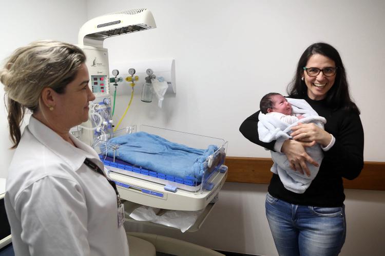 Saúde da Mulher: Paraná destaca avanços na atenção integral em todas as fases da vida