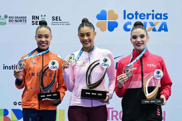 É do Paraná: Bárbara Domingos conquista título no Campeonato Brasileiro de ginástica rítmica