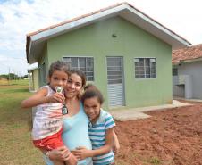 Paraná prioriza mulheres em projetos habitacionais