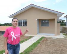 Paraná prioriza mulheres em projetos habitacionais