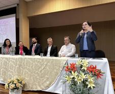 Saúde apresenta novas Cadernetas do Idoso, Crianças e Gestantes na Grande Curitiba